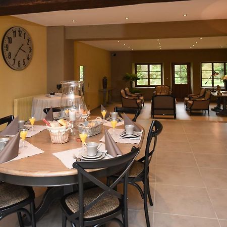 La Correrie Hotel Les Grandes-Armoises Luaran gambar