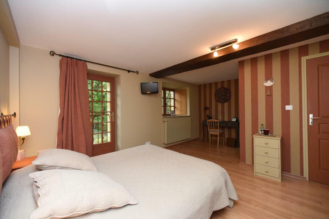 La Correrie Hotel Les Grandes-Armoises Luaran gambar